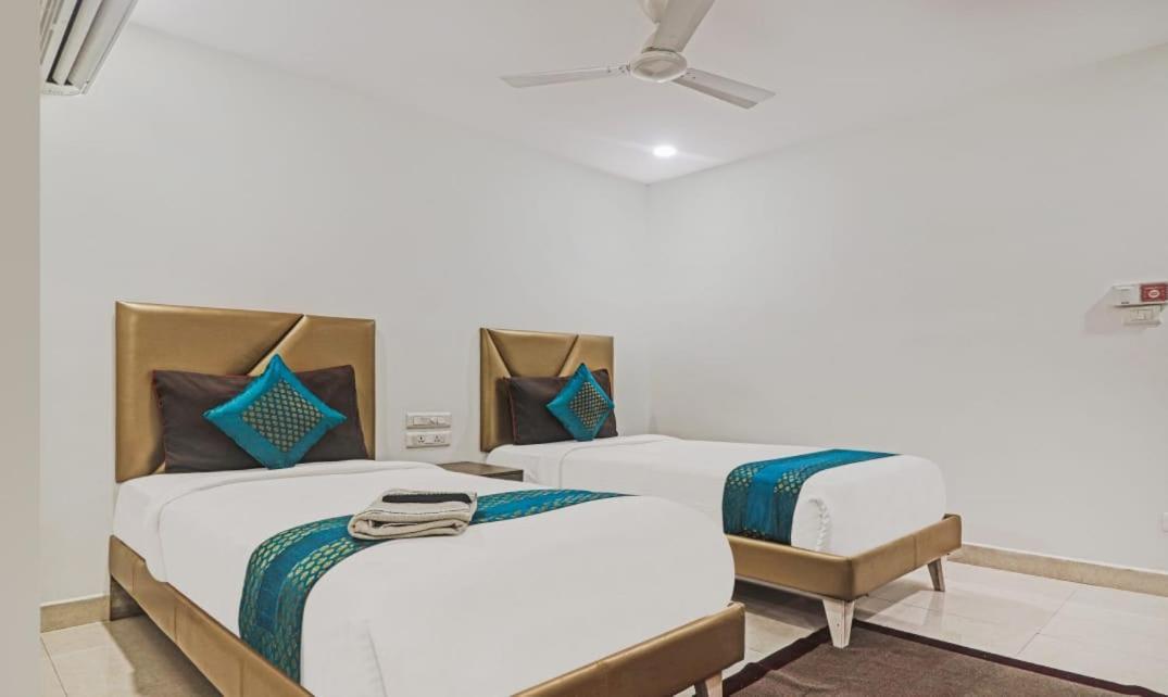 Hotel Ssr Grand Hyderabad Eksteriør billede