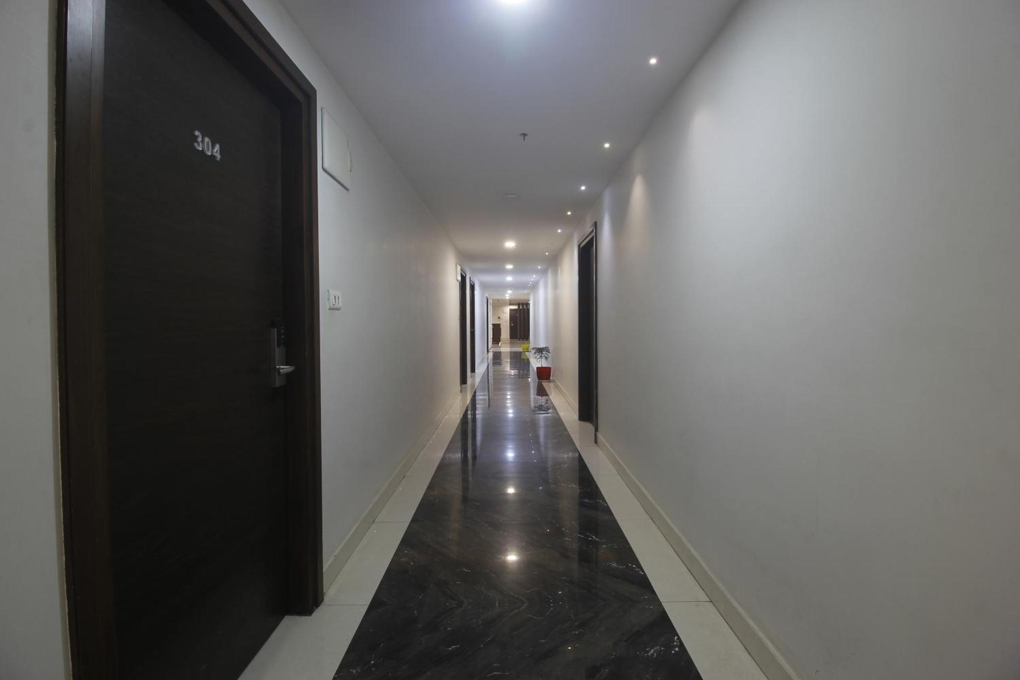 Hotel Ssr Grand Hyderabad Eksteriør billede