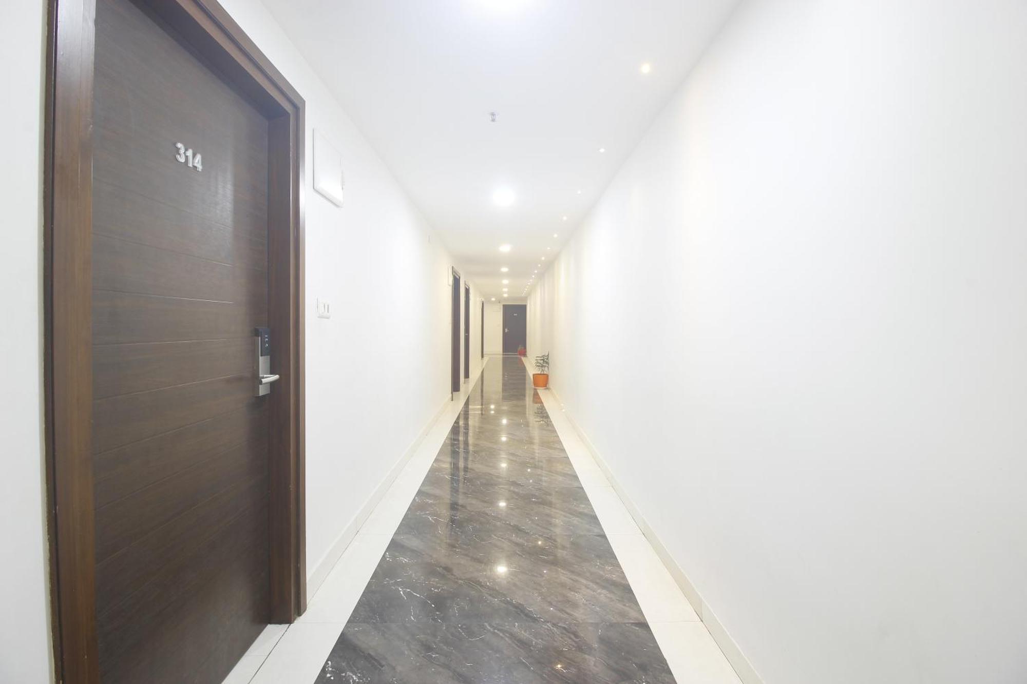 Hotel Ssr Grand Hyderabad Eksteriør billede