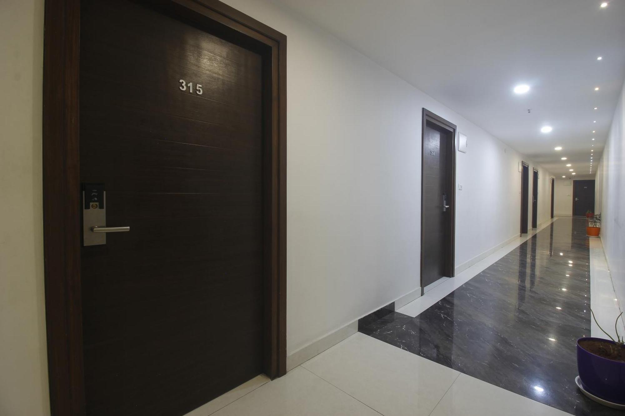 Hotel Ssr Grand Hyderabad Eksteriør billede